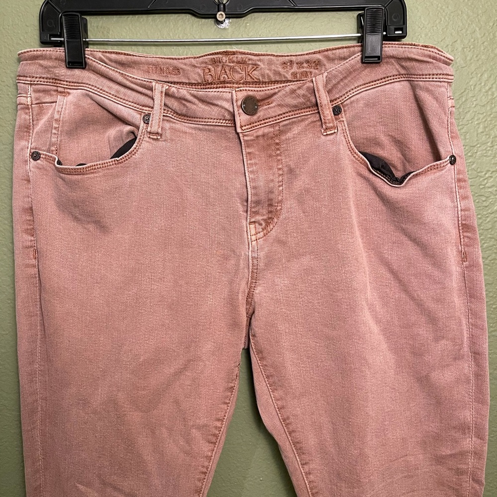 Buckle Black Womens 31x 26 Fit 53 Skinny Pink